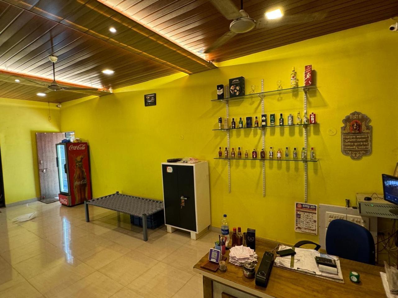 Hotel Shalini Palace Ratnāgiri Esterno foto