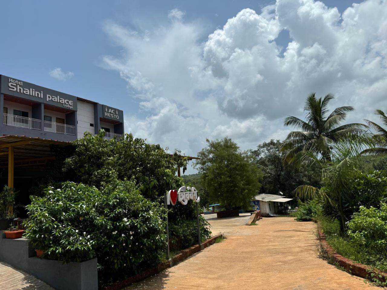 Hotel Shalini Palace Ratnāgiri Esterno foto