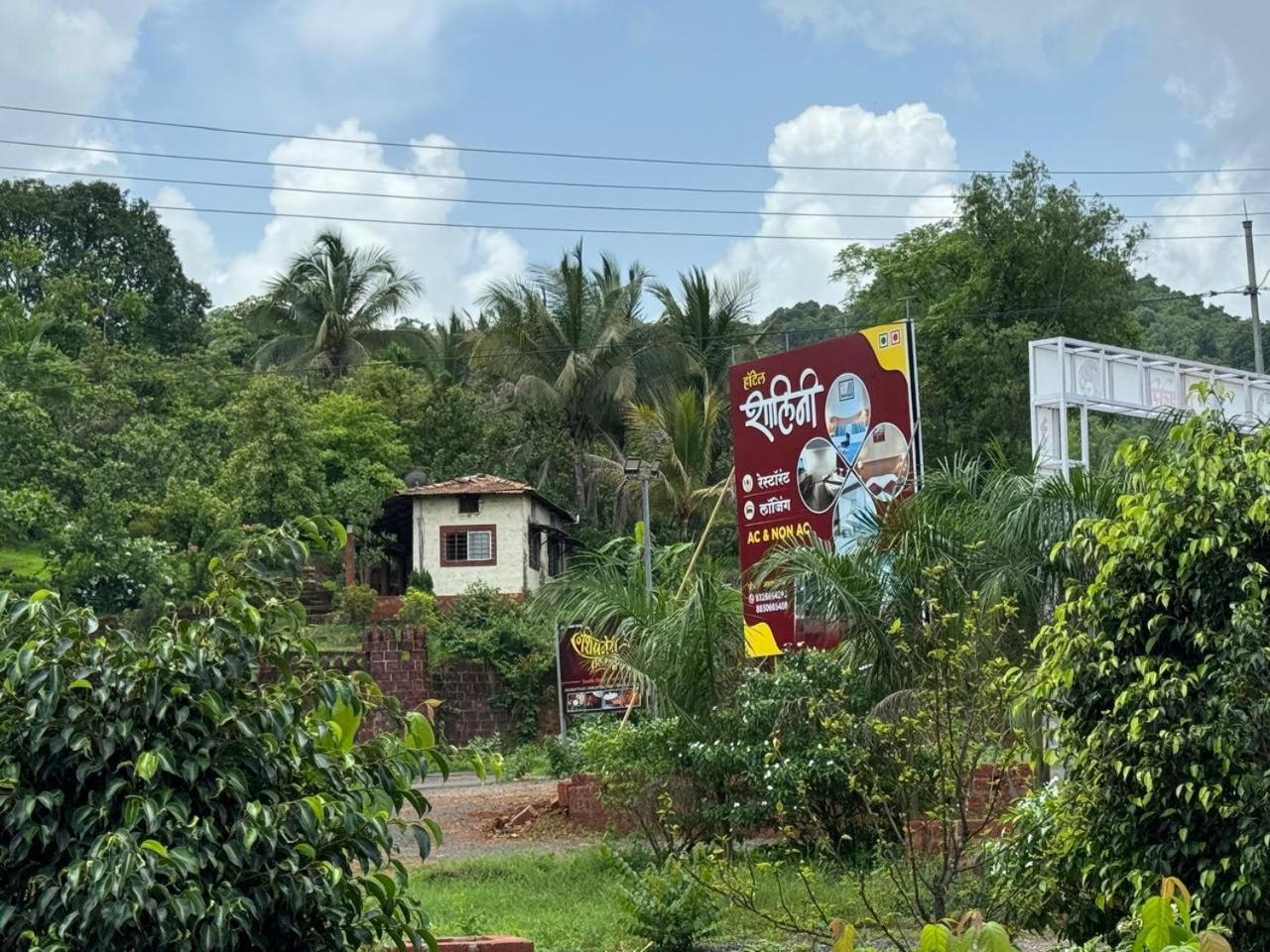 Hotel Shalini Palace Ratnāgiri Esterno foto